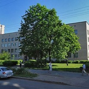 Городская поликлиника № 90 для взрослых Калининского района
